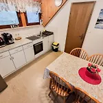 Apartma Horvat *