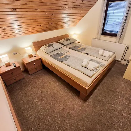 Apartma Horvat *